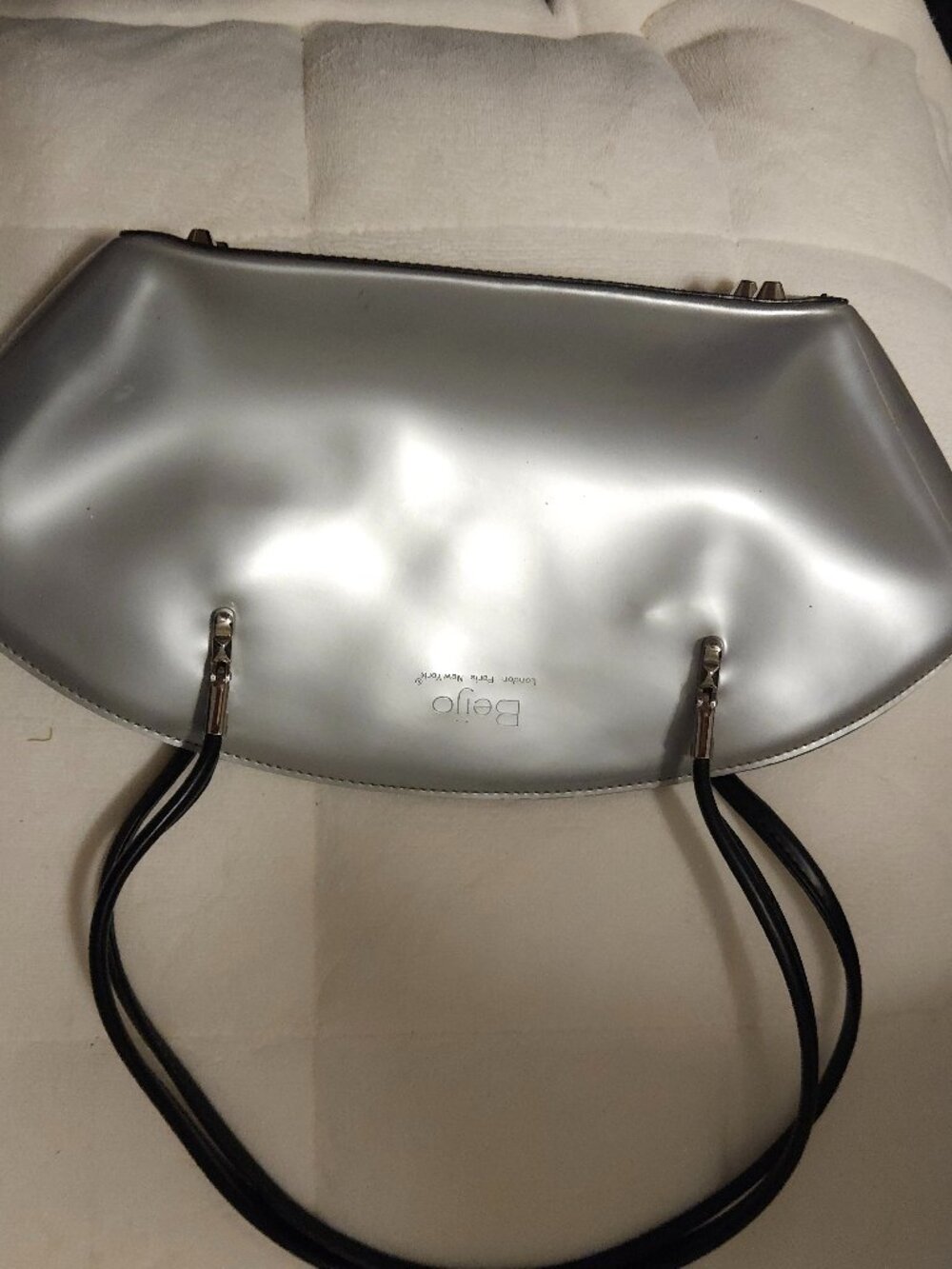 Beijo Purse - Picture 2 of 3